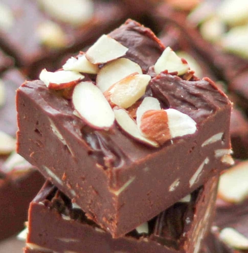 Dark-Chocolate-Almond-Fudge-4-1-of-1