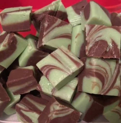 choc-mint-fudge-957717-2